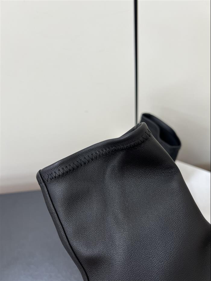 20251128173233750 320